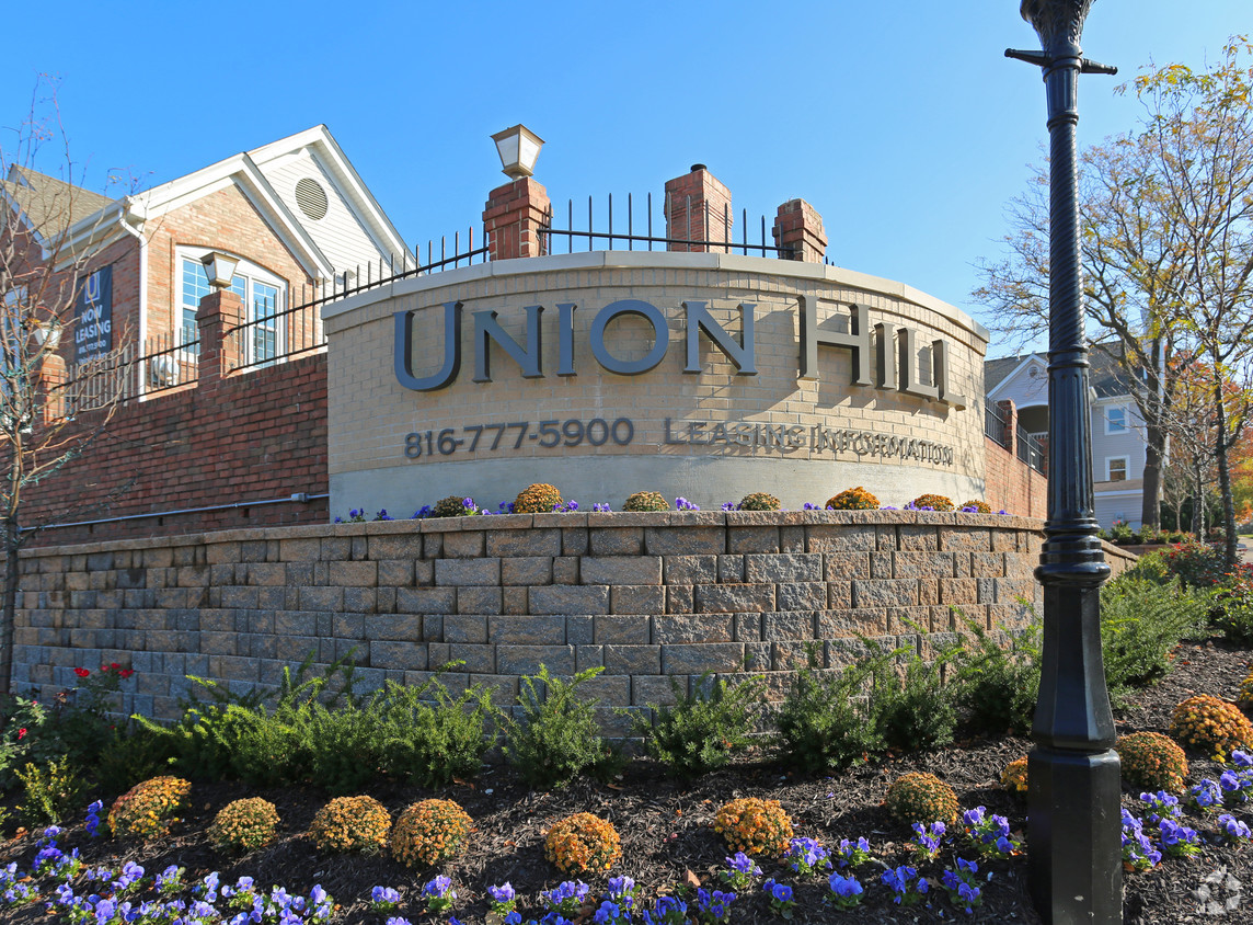 Union Hill Downtown Perfected Luxury Living Kansas City